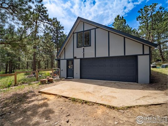 Backyard, Detached Garage, Exterior