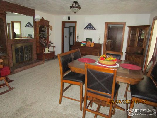 Dining room, Fireplace, Interior