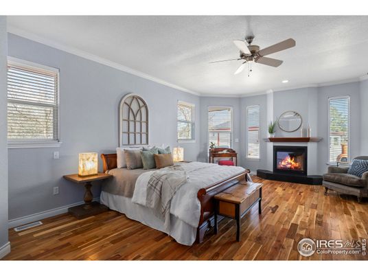 Bedroom, Fireplace, Interior, Recessed Lighting, Wood Texture Flooring