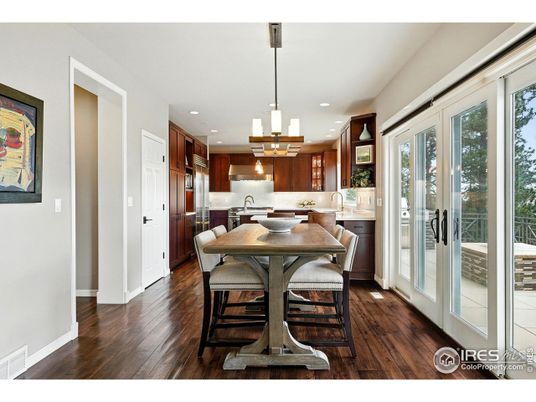 Dining room, Interior, Kitchen, Pendant Lights, Recessed Lighting, Wood Texture Flooring