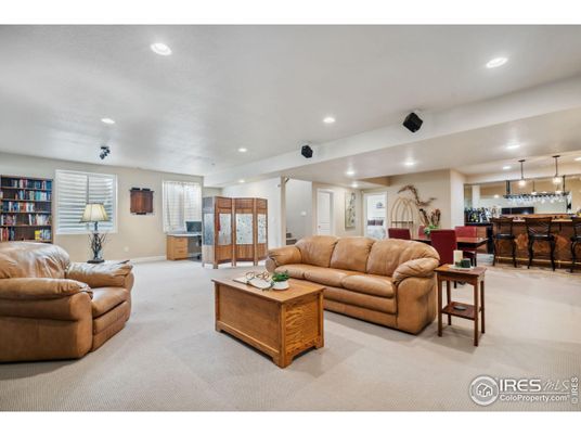 Dining room, Interior, Living room, Pendant Lights, Recessed Lighting