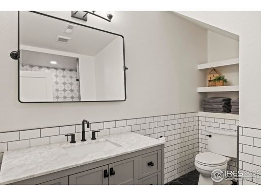 Bathroom, Interior