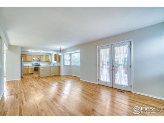 Empty room, Interior, Kitchen, Pendant Lights, Wood Texture Flooring