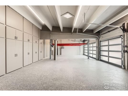 Garage, Interior