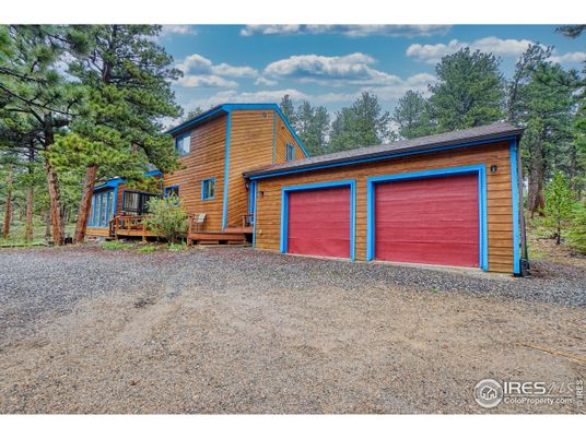 Detached Garage, Exterior
