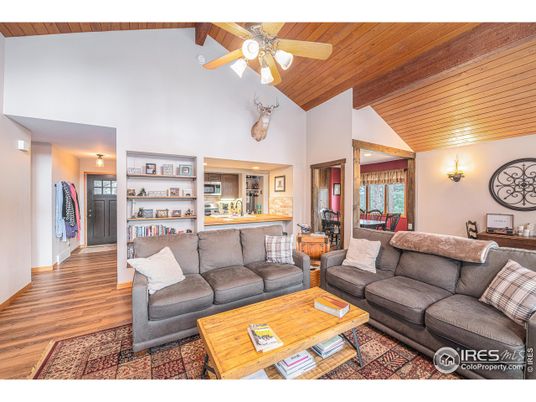 Interior, Kitchen, Living room, Wooden Beams, Wooden Ceilings, Wood Texture Flooring