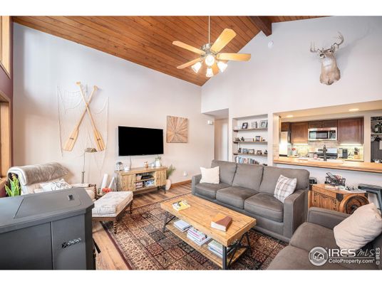 Interior, Kitchen, Living room, Recessed Lighting, Stainless Steel Appliances, Wooden Beams, Wooden Ceilings, Wood Texture Flooring