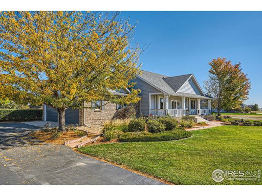 Exterior, Facade, Brick Facade, Farmhouse