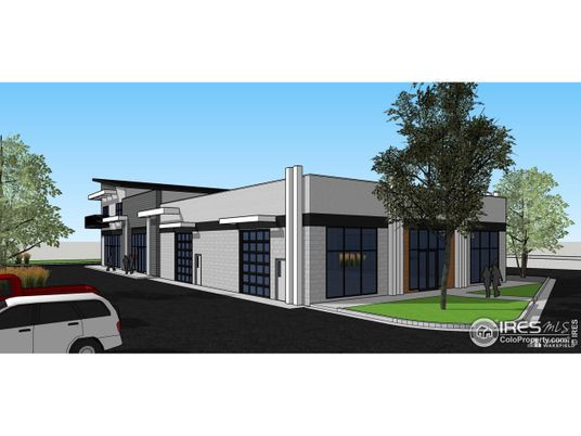 Exterior, Facade, Modern