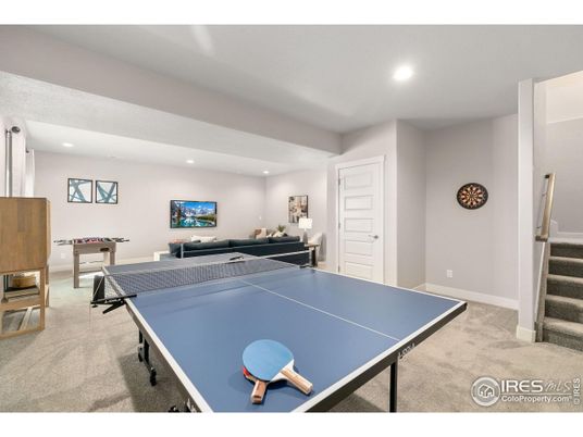 Game Room, Interior, Recessed Lighting