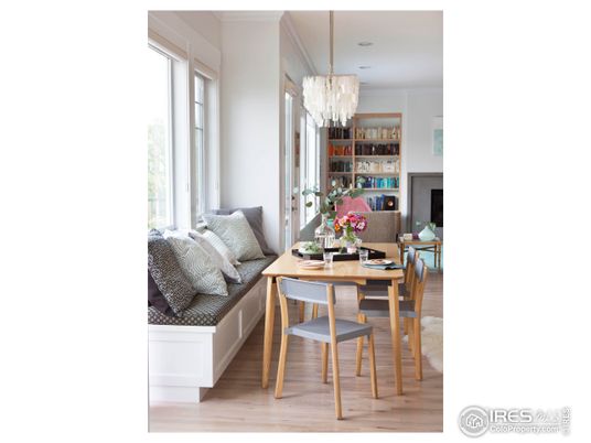 Chandelier, Dining room, Interior, Living room, Recessed Lighting, Wood Texture Flooring