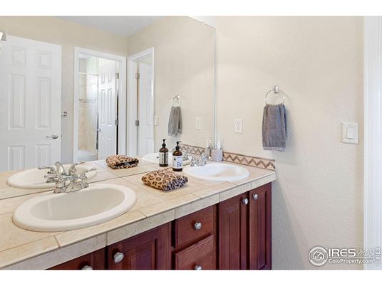Bathroom, Dual Sink Vanities, Interior, Tile Countertops