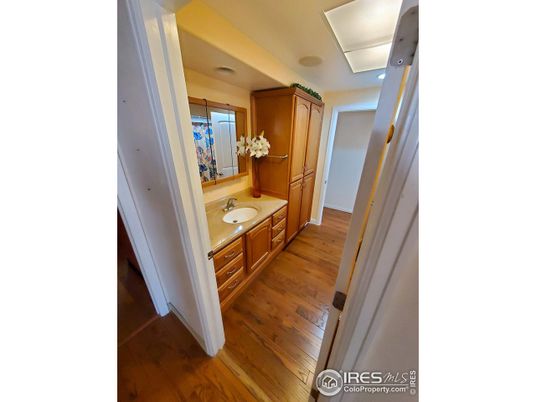Bathroom, Dual Sink Vanities, Interior, Wood Texture Flooring