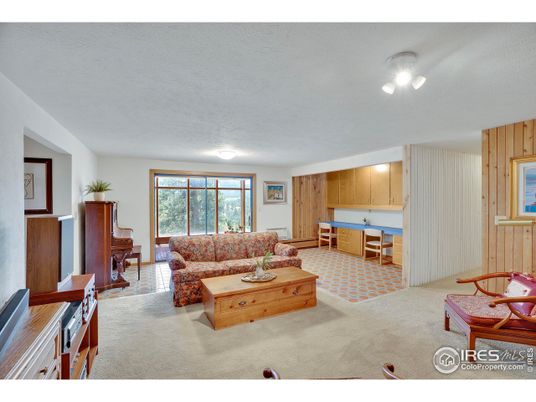 Interior, Living room, Piano