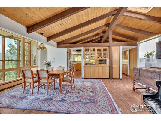 Dining room, Interior, Pendant Lights, Wooden Beams, Wooden Ceilings