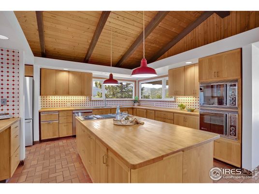 Interior, Kitchen, Pendant Lights, Stainless Steel Appliances, Wooden Beams, Wooden Ceilings