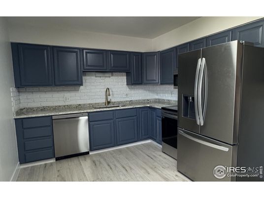 Interior, Kitchen, Stainless Steel Appliances, Wood Texture Flooring