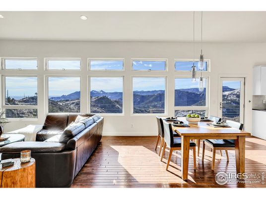 Dining room, Interior, Living room, Pendant Lights, Recessed Lighting, Wood Texture Flooring