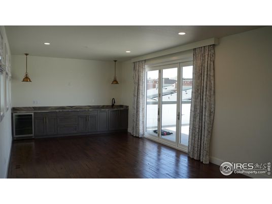 Interior, Pendant Lights, Recessed Lighting, Wood Texture Flooring