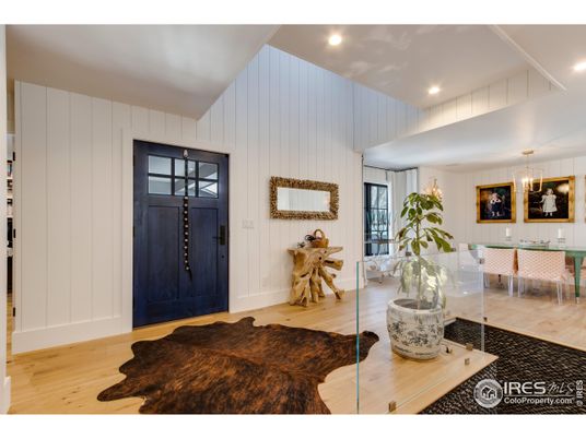 Dining room, Interior, Pendant Lights, Recessed Lighting, Wood Texture Flooring