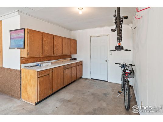 Fitness Equipment, Interior