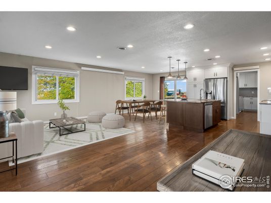 Dining room, Interior, Kitchen, Living room, Pendant Lights, Recessed Lighting, Stainless Steel Appliances, Wood Texture Flooring