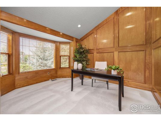 Home Office, Interior, Recessed Lighting, Wooden Walls