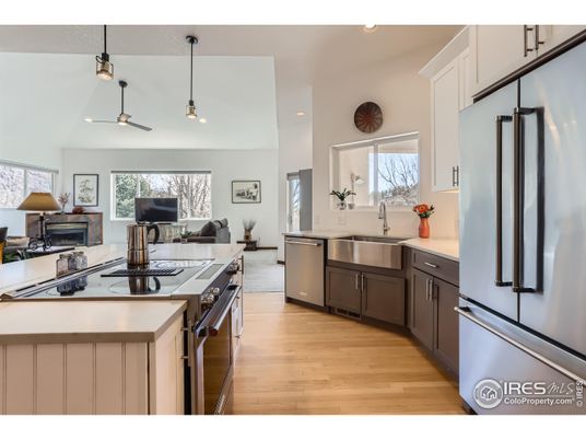 Interior, Kitchen, Living room, Pendant Lights, Recessed Lighting, Stainless Steel Appliances, Wood Texture Flooring