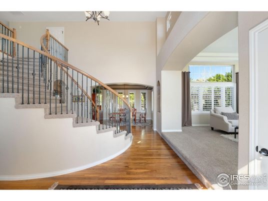 Chandelier, Interior, Wood Texture Flooring