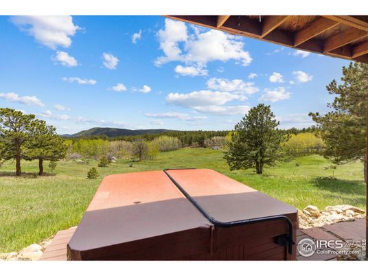 Exterior, Hot Tub