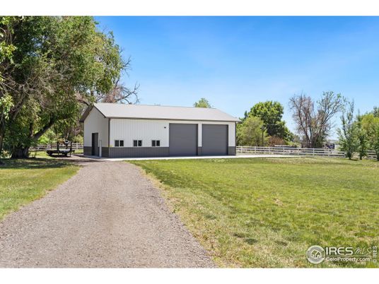Backyard, Detached Garage, Exterior