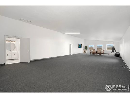Dining room, Interior