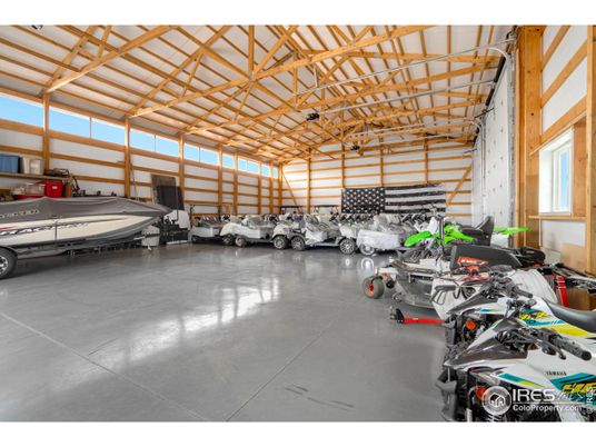 Garage, Interior