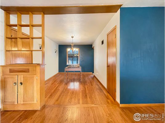 Chandelier, Interior, Wood Texture Flooring