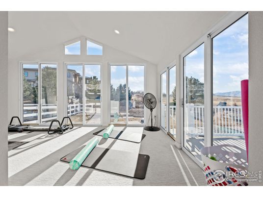 Fitness Equipment, Interior, Recessed Lighting