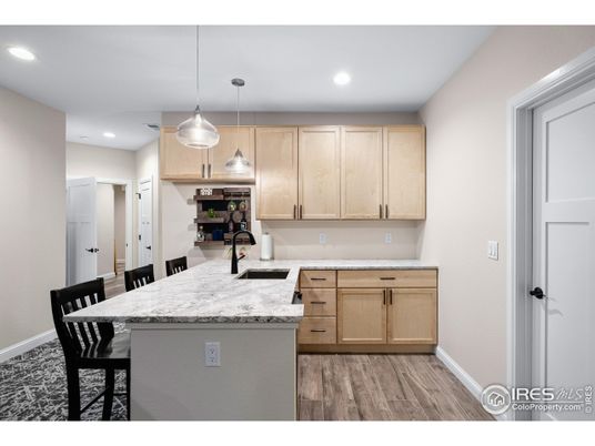 Dining room, Interior, Kitchen, Pendant Lights, Recessed Lighting, Wood Texture Flooring