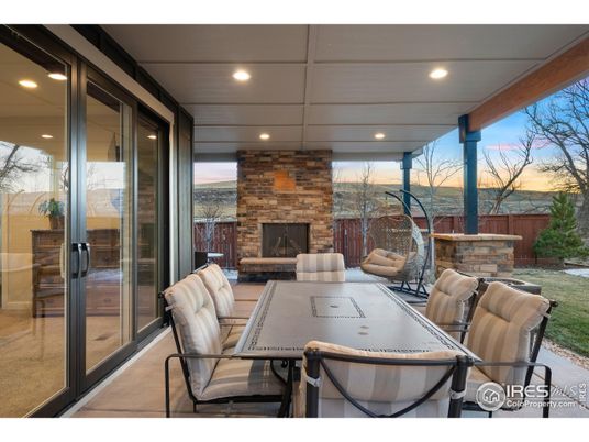 Exterior, Fireplace