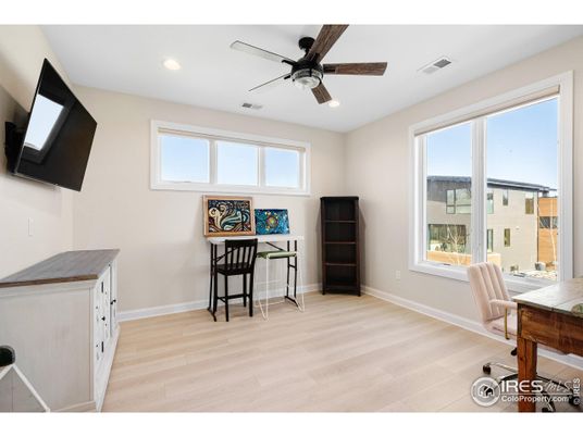 Home Office, Interior, Recessed Lighting, Wood Texture Flooring