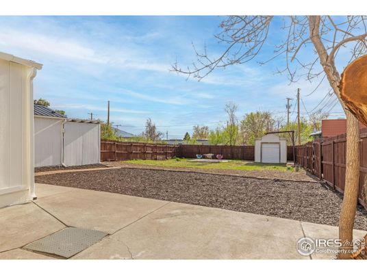 Backyard, Detached Garage, Exterior