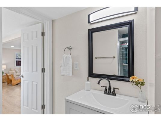 Bathroom, Interior, Recessed Lighting, Wood Texture Flooring