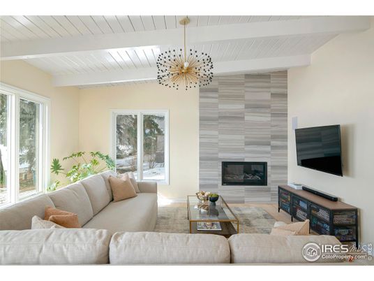 Fireplace, Interior, Living room, Pendant Lights