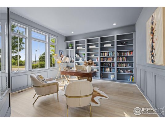 Home Office, Interior, Recessed Lighting, Wood Texture Flooring