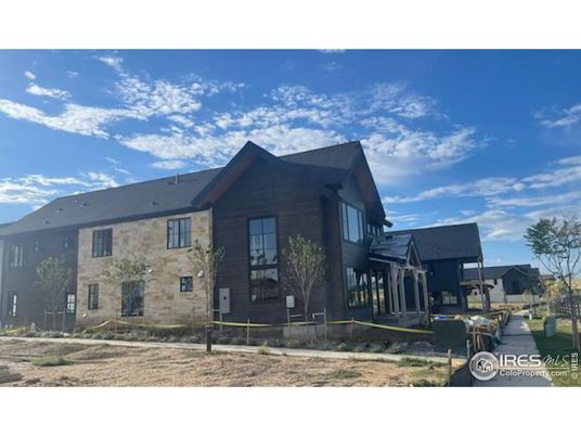 Backyard, Exterior, Facade, Modern