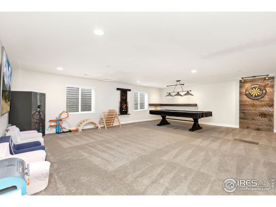 Game Room, Interior, Recessed Lighting