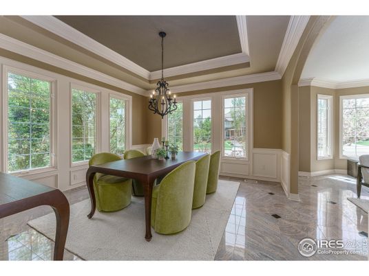 Chandelier, Dining room, Interior