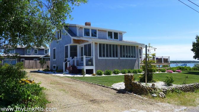 Exterior, Water