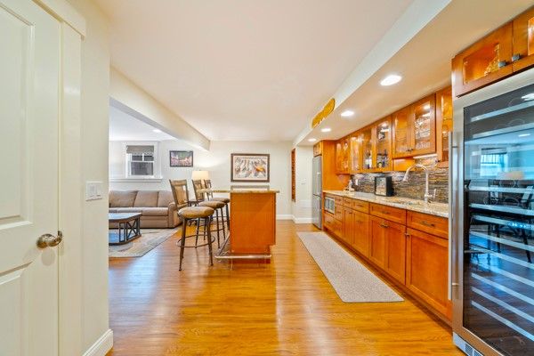 Interior, Kitchen, Living room, Recessed Lighting, Wood Texture Flooring