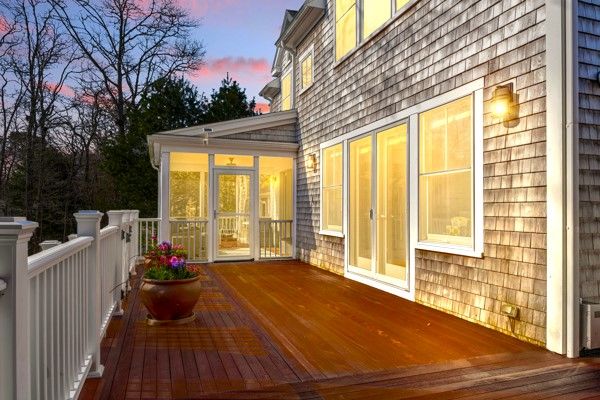 Exterior, Wood Texture Flooring