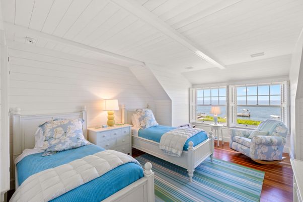 Bedroom, Interior, Water, Wood Texture Flooring