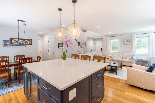 Dining room, Interior, Kitchen, Living room, Pendant Lights, Recessed Lighting, Wood Texture Flooring